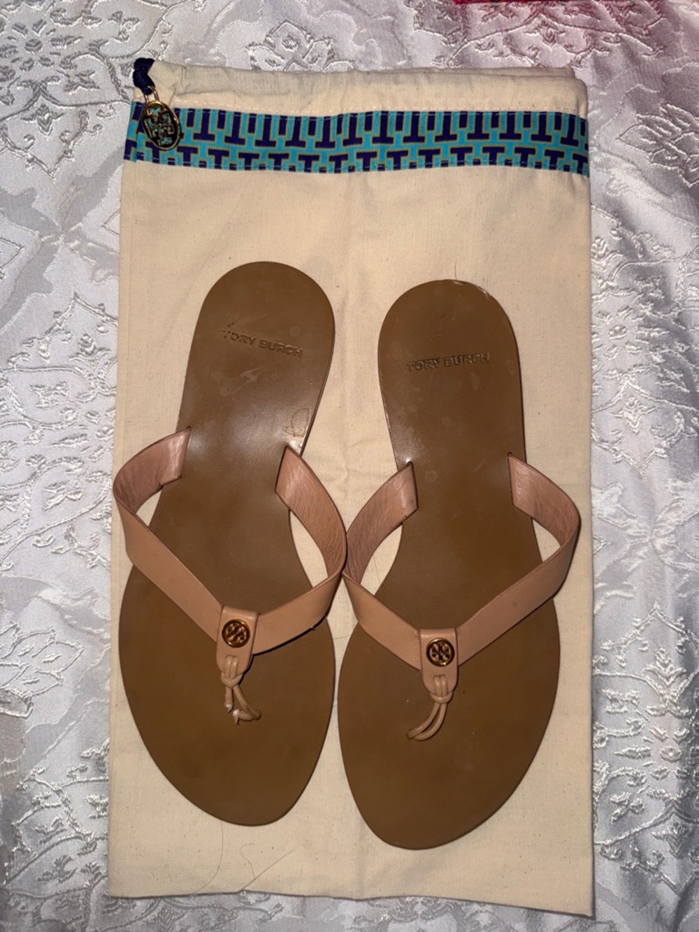 Tory Burch Nude Beige Leather Logo Sandals, 7, see photos and read desc. - Picture 3 of 7